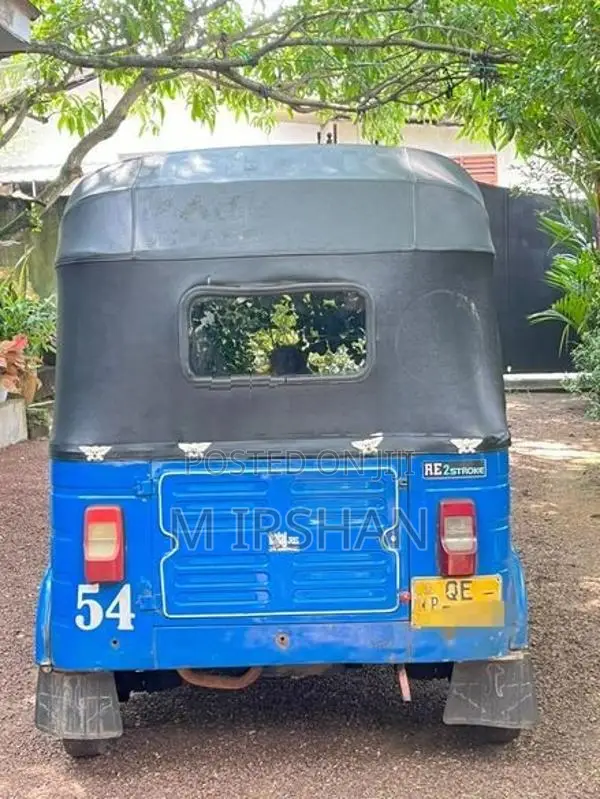 Bajaj RE 2006