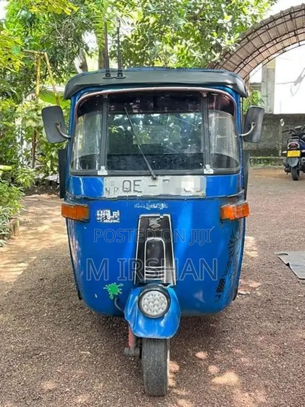 Bajaj RE 2006