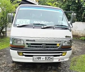 Toyota Dolphin LH162 1999
