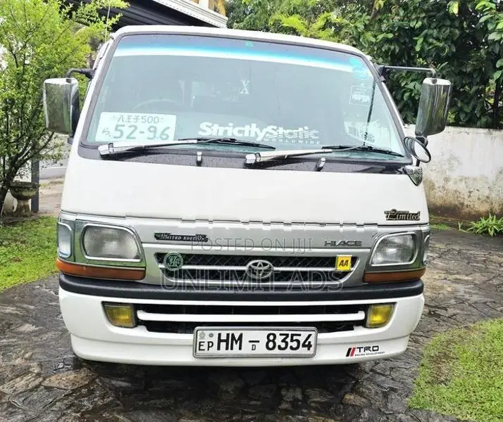 Toyota Dolphin LH162 1999