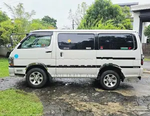 Toyota Dolphin LH162 1999