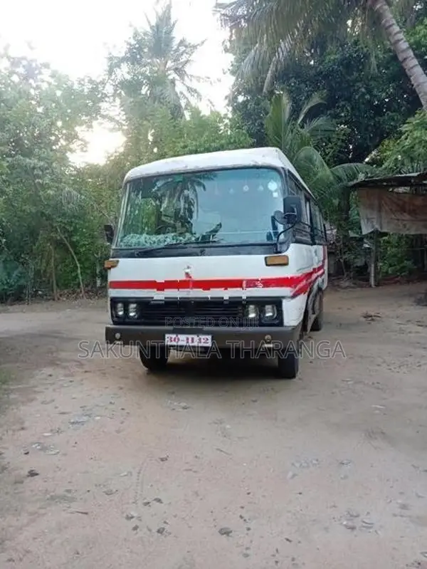 Mitsubishi Rosa 1983