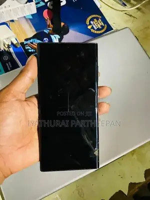 Samsung Galaxy S22 Ultra (Used)