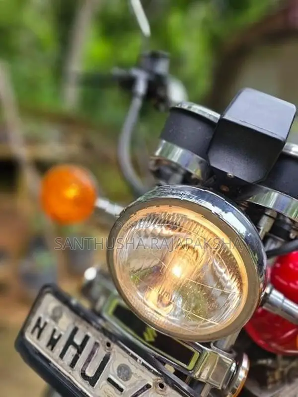 Suzuki GN 125 2000