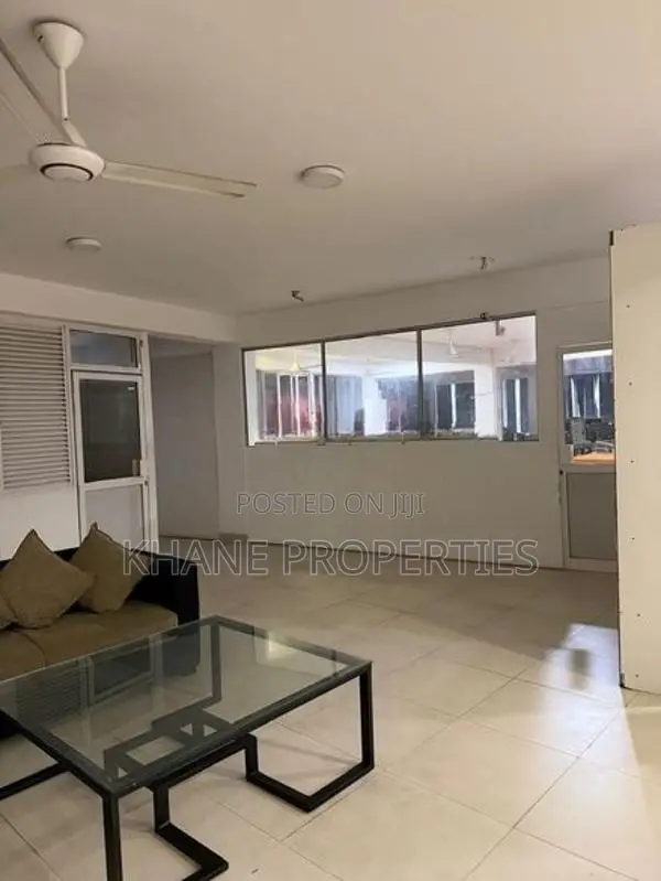 Commercial building for sale ar Maharagama