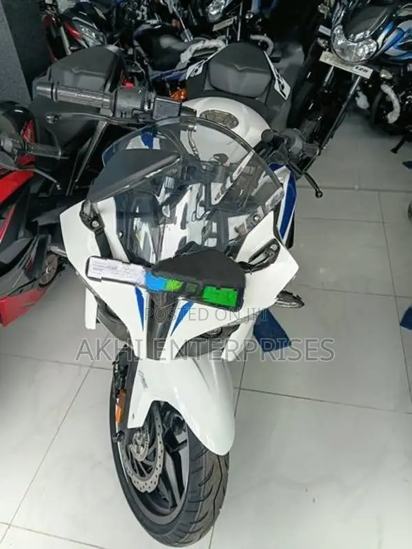 Bajaj Pulsar RS200 2026