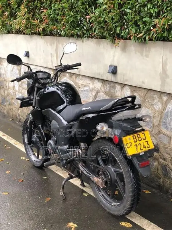 Honda CB Trigger Black 2014