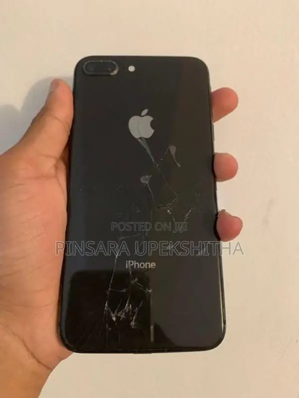 Apple iPhone 8 Plus (Used)