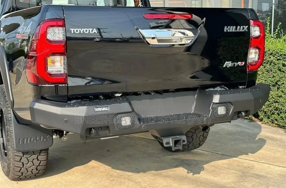Toyota Hilux Revo Tail Light For One Side