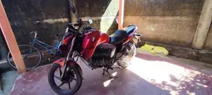 Honda CB Trigger 2016