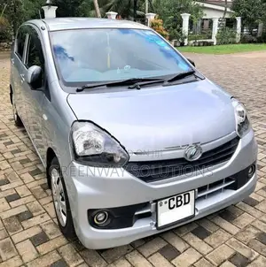 Daihatsu Mira ES 2016