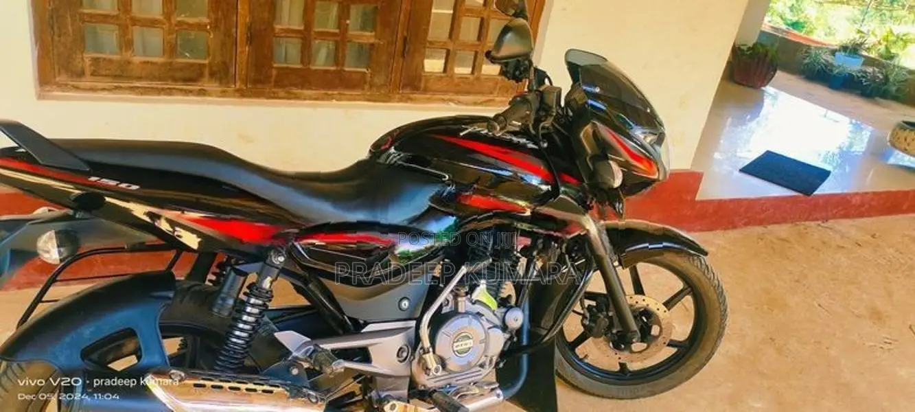 Bajaj Pulsar 150 2013