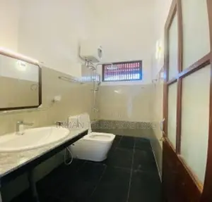 Spacious 4 Bedroom House For Rent – Pannipitiya