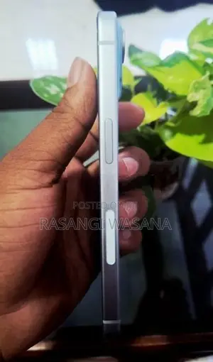 Apple iPhone 15 (Used)