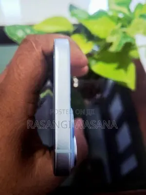 Apple iPhone 15 (Used)