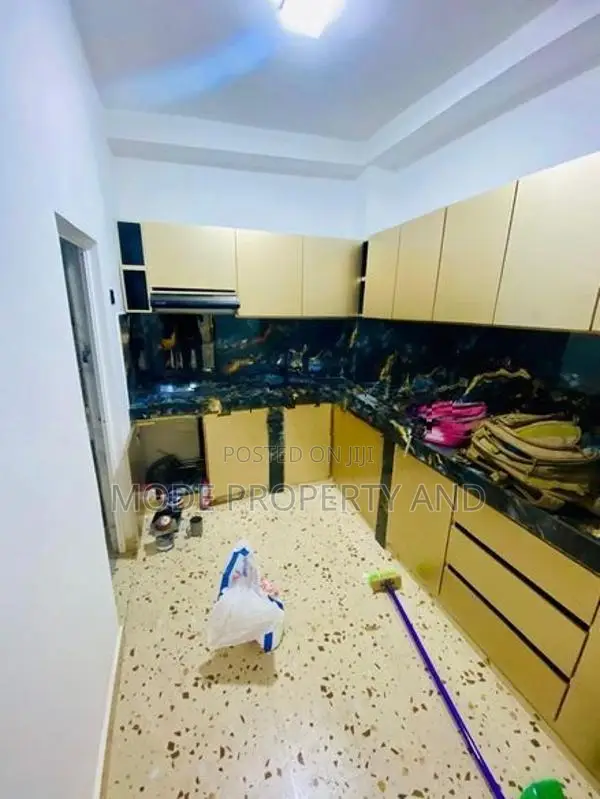 House for Sale in Colombo 3