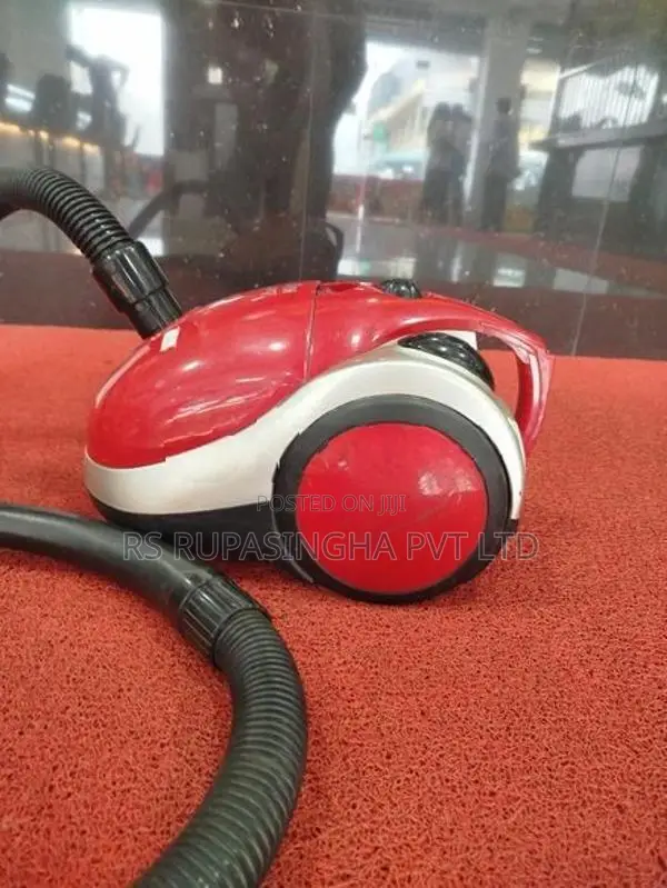 Lervia Vacuum Cleaner