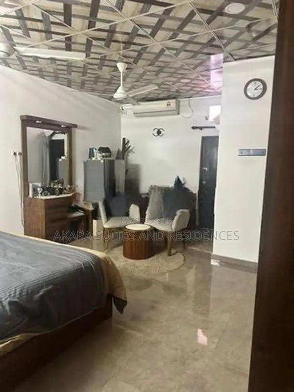 07.8 Perches - Semi-Furnished House For Sale HL44906 In Dehiwala