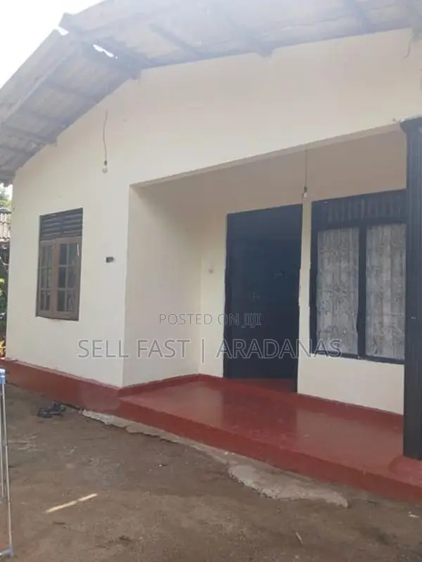 House For Sale in Godagama