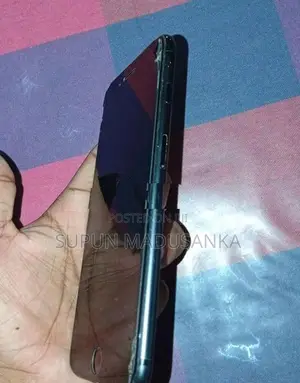 Apple iPhone 7 Plus (Used)