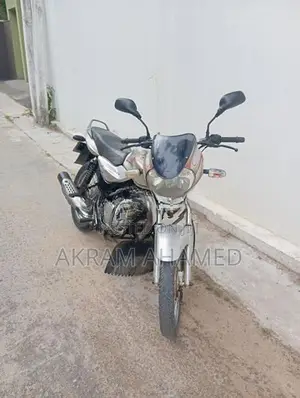 Bajaj Discover 125 2006