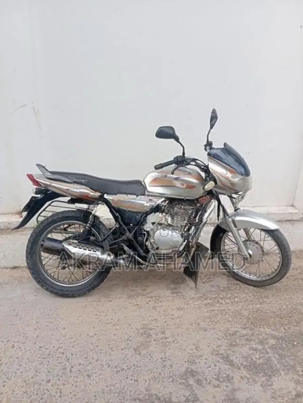 Bajaj Discover 125 2006
