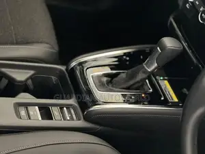 Honda Vezel Z Premium 2025