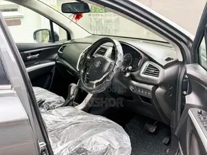 Suzuki S-Cross 1.0 L Turbo 2017