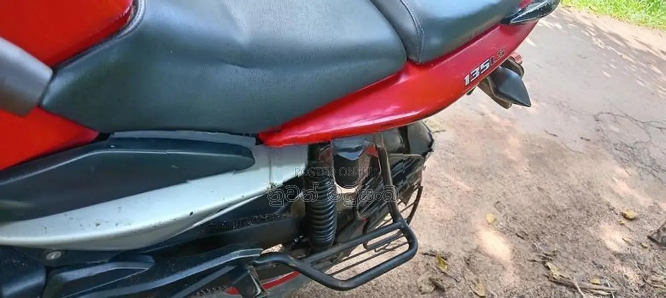 Bajaj Pulsar 135 2012