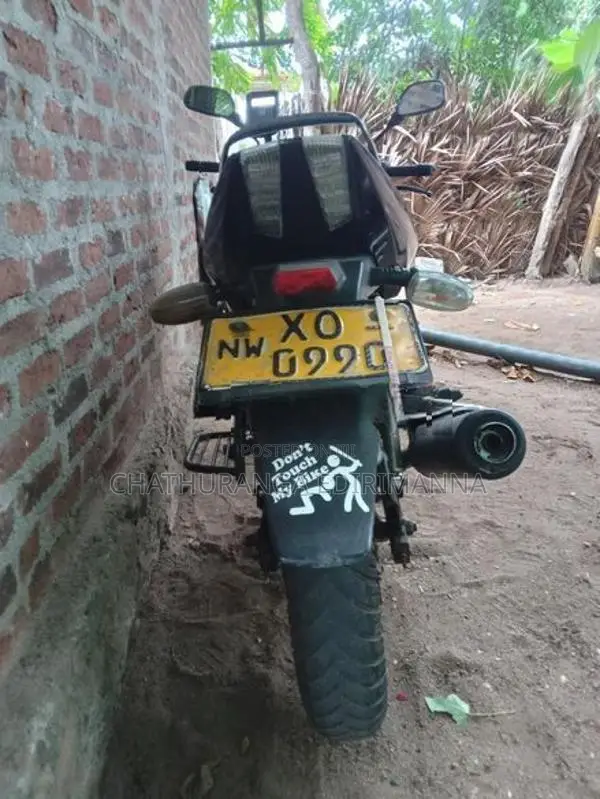 Bajaj Pulsar 150 2011