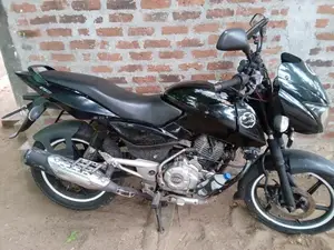 Bajaj Pulsar 150 2011
