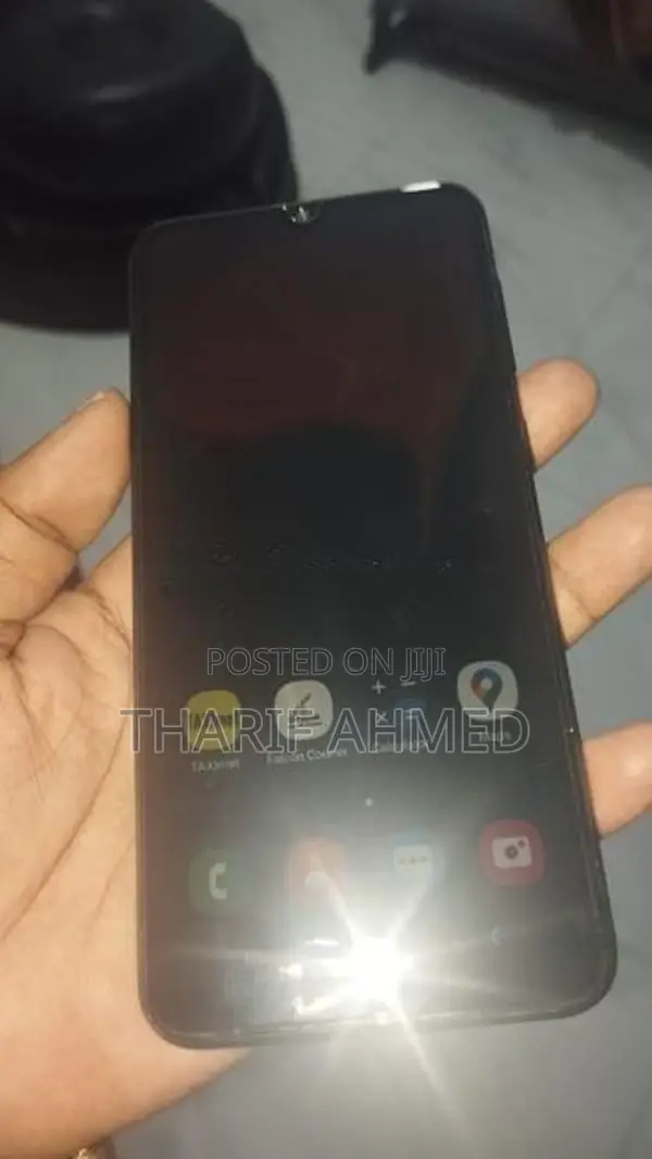 Samsung Galaxy A50 (Used)