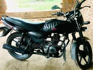 Bajaj Platina 100 2014
