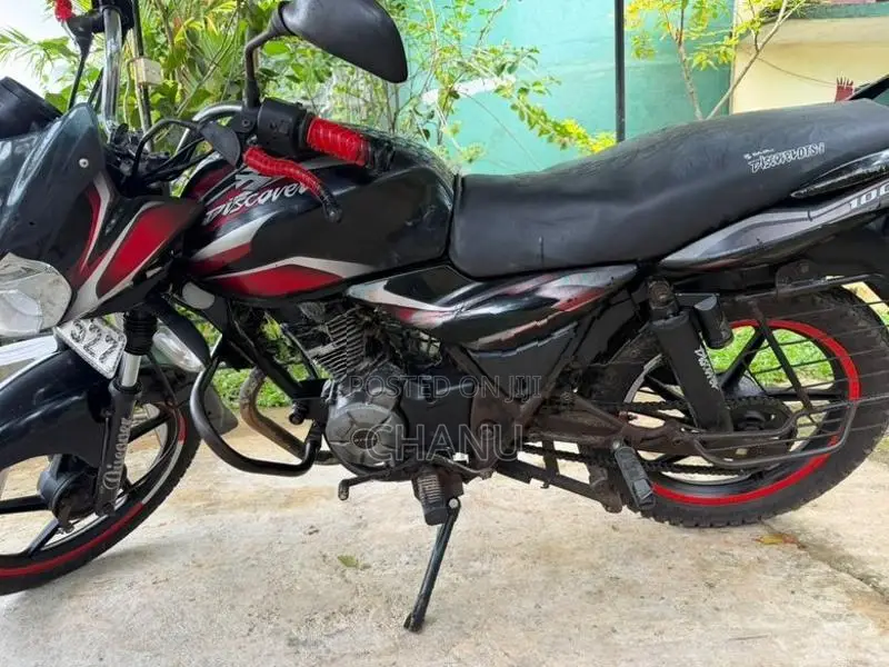 Bajaj Discover 2011