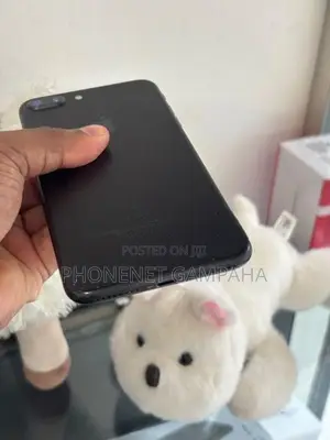 Apple iPhone 7 Plus 7plus (Used)