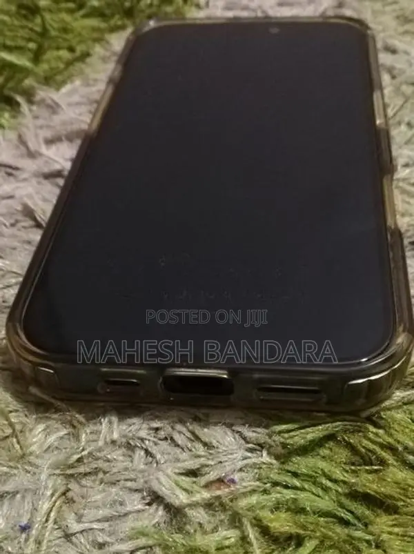 Apple iPhone 16 (Used)