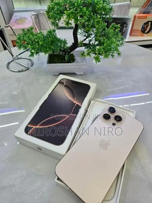Apple iPhone 16 Pro Max (Used)