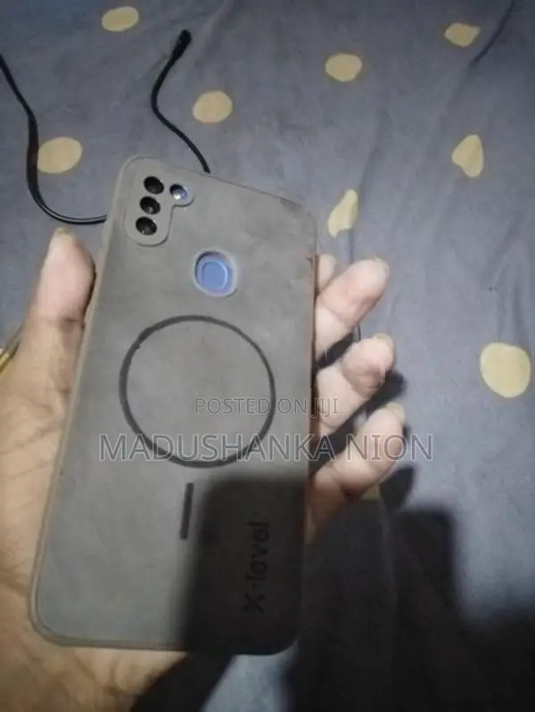 Samsung Galaxy A11 32GB (Used)