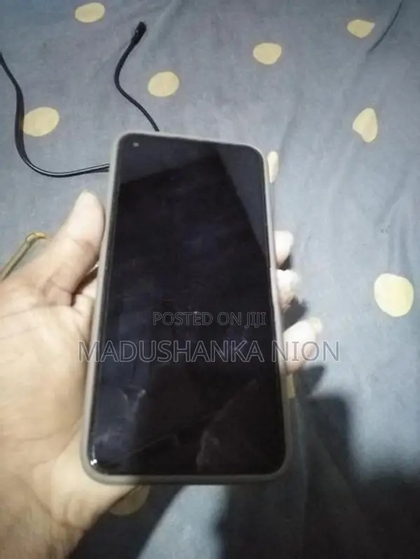 Samsung Galaxy A11 32GB (Used)
