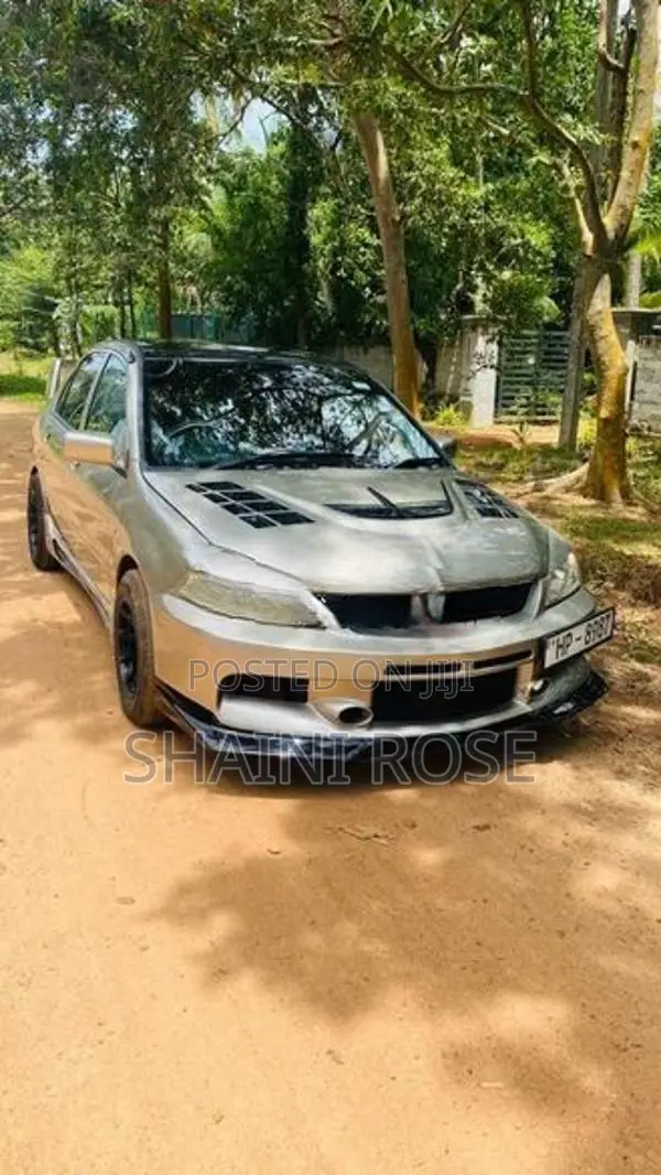 Mitsubishi Lancer 2003