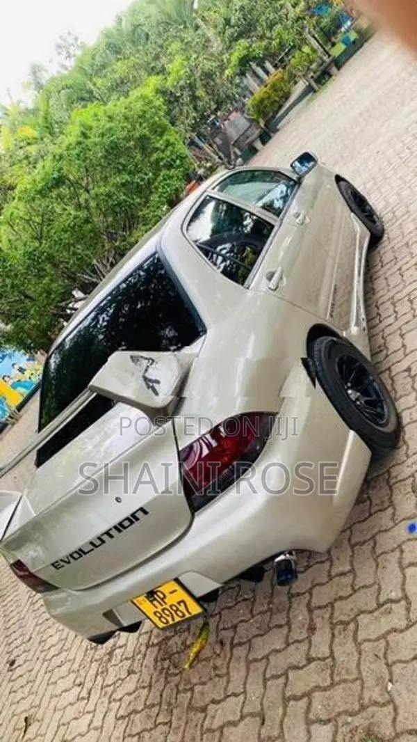Mitsubishi Lancer 2003