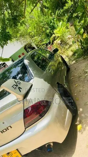 Mitsubishi Lancer 2003