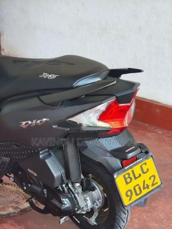 Honda Dio DLX BS6 2026