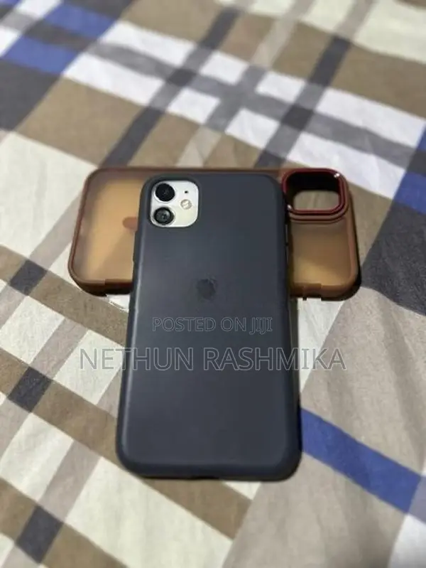 Apple iPhone 11 (Used)