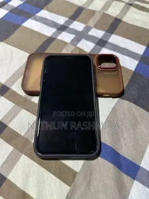 Apple iPhone 11 (Used)