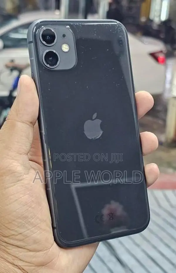 Apple iPhone 11 64GB (Used)
