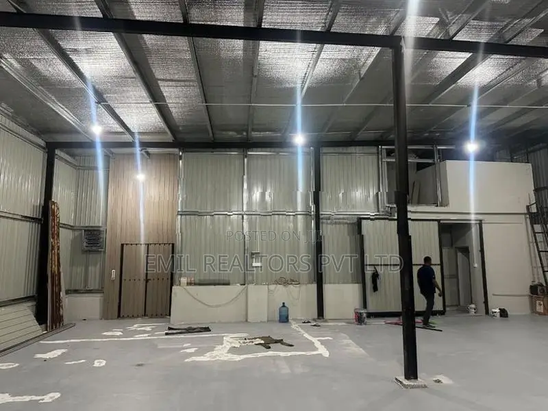 High-Security Warehouse for Rent at Colombo 12 (EM035JA)