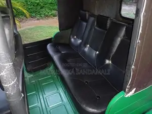 Bajaj RE 2014
