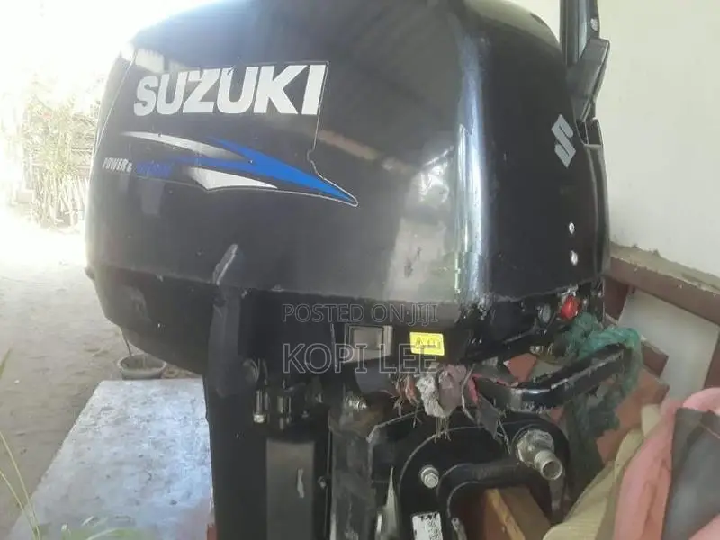 Suzuki Outboard Boat Engine 2018
