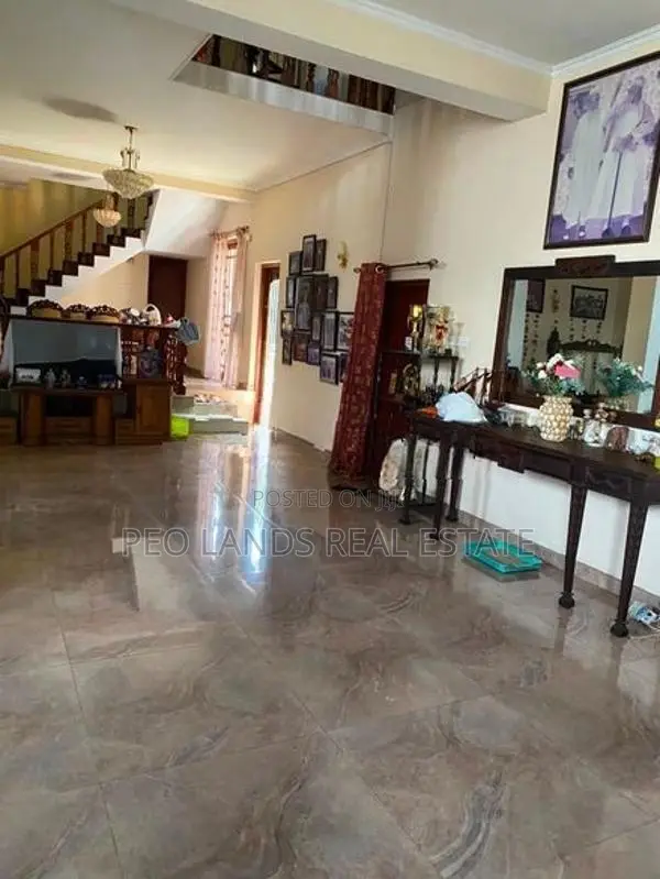 (PH1057) Valuable House for Sale in Nugegoda Wijerama